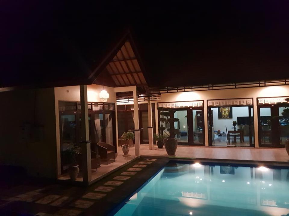 Готель Mias Jungle House Ловіна Екстер'єр фото